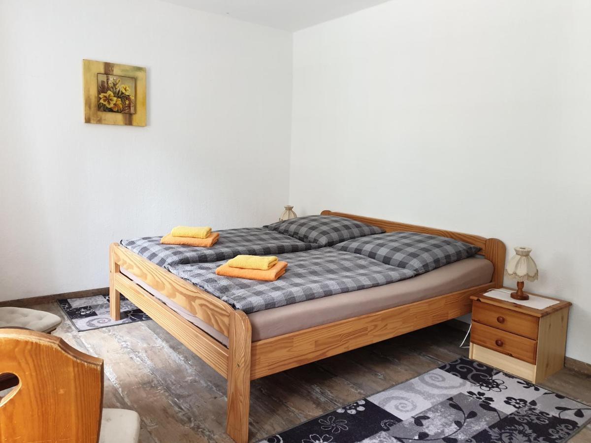 Kottmarschenke - Gaestezimmer Und Ferienwohnung Am Kottmar Exterior photo